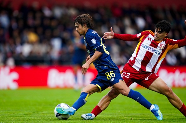 AFS 3-1 Porto - Shock result in Liga Portugal as Roni Moura double sinks the Dragons
