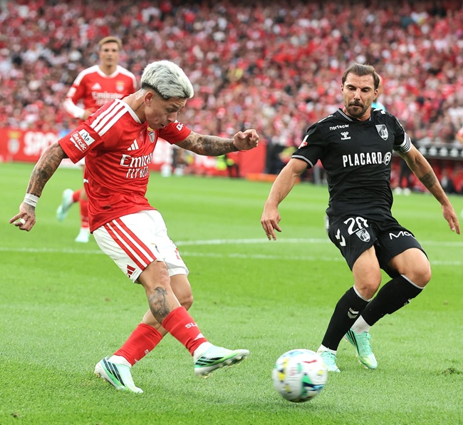 Prestianni shines again as Benfica come from behind to beat Santa Clara 2-1 in the Azores