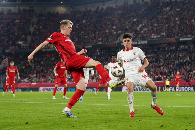 Freiburg 3-1 Braga - Early red card in Germany where the Warriors exit the Europa League