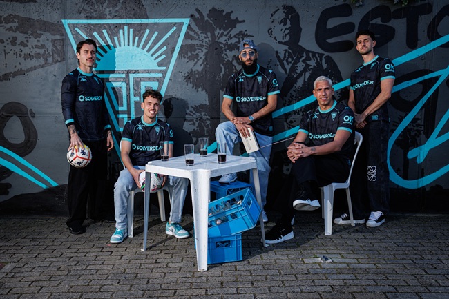 They’ve done it again! Estoril Praia continue at the forefront of football kit fashion in Portugal