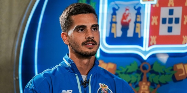 André Silva has returned to FC Porto after a decade playing abroad (Photo: FC Porto)
