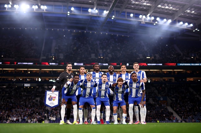Porto 2-0 Stuttgart: Diogo Costa masterclass and Victor Froholdt thunderbolt ease Porto into Europa League quarter-finals