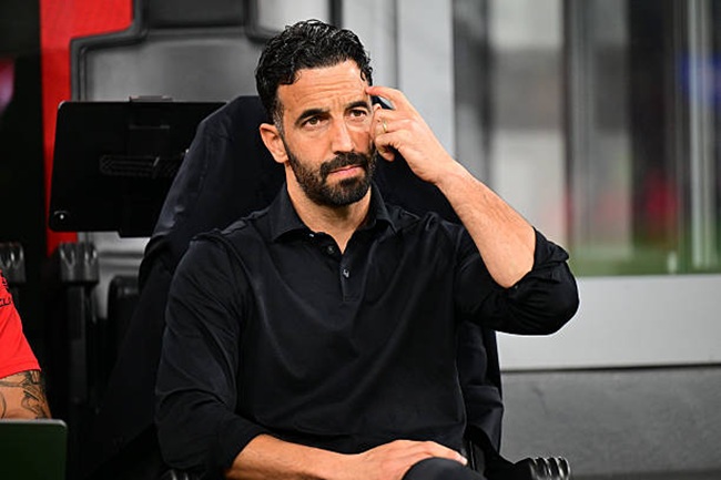 Amorim “won’t make the same United mistakes” as Milan head into break undefeated in Serie A 