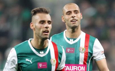 Portuguese footballers lure fans and destroy defences in Poland