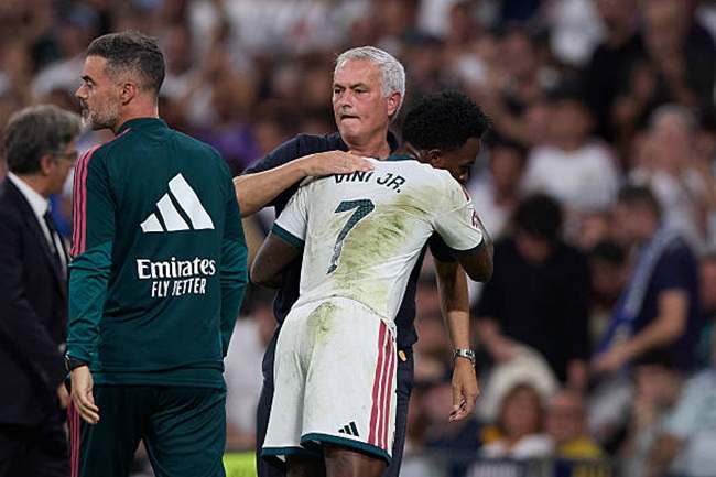 Mourinho slams treatment of Vinícius Júnior by Spanish authorities after suspension: “Things are being done shamelessly”