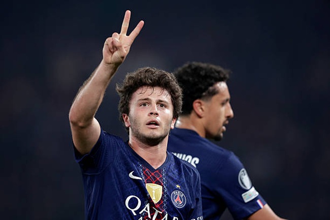 Portugal starlet Neves scores as PSG beat Bayern 5-4 in Champions League classic [video] 