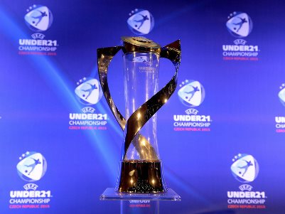 Portugal go top in Group B